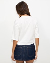 Dazie - Sandy Cropped Boxy T-Shirt