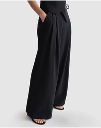 Decjuba - Clara Pleated Pants