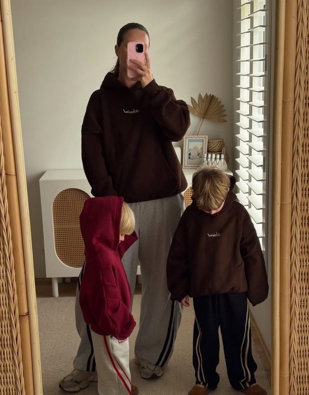 SSAINT - SŚAINT Tonal Hoodie Chocolate