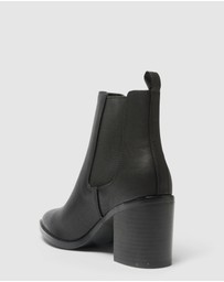SPURR - Adrian - ONLINE EXCLUSIVE