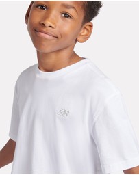 New Balance - Small Logo Tee
