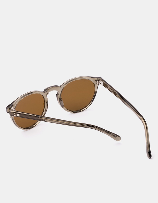 Otis - Omar - Polarised