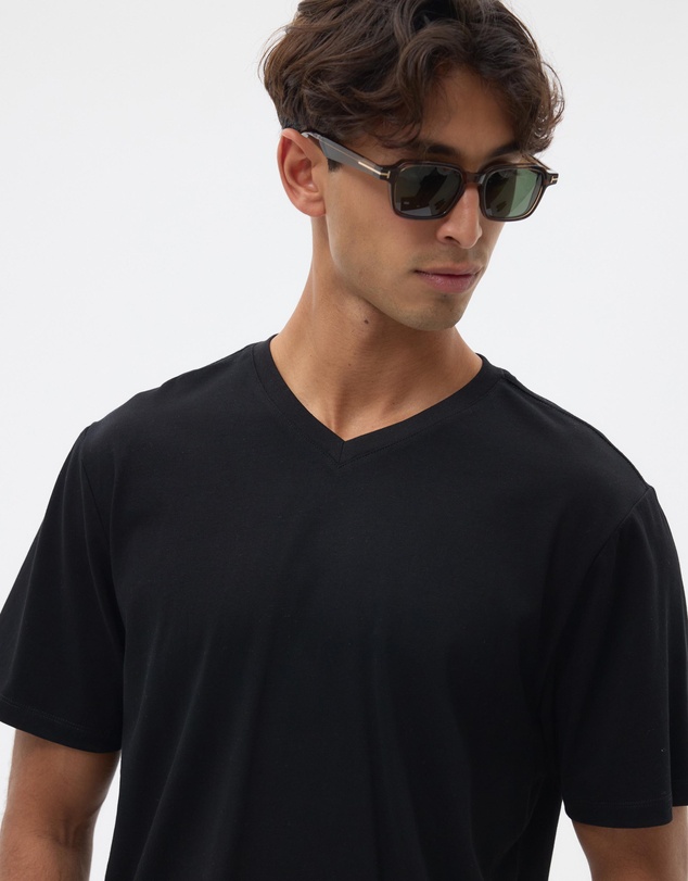 AERE - V-Neck Cotton Tee