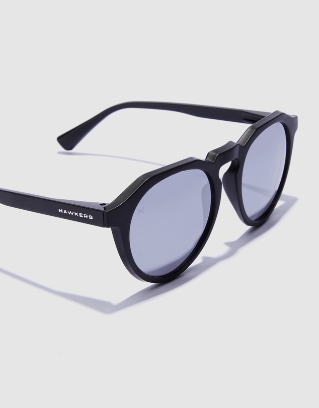 Hawkers Co - Black Chrome Warwick Raw Sunglasses for Men and Women UV400