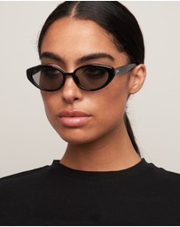 Otra Eyewear  - Greta - Black
