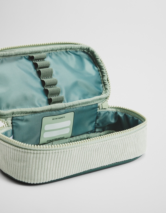 Country Road - Cord Zip Around Case