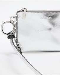 Calvin Klein - Script Metallic Pouch On Strap Charm