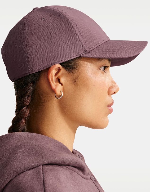 Nike - Nike Dri-FIT Club Structured Metal Logo Cap