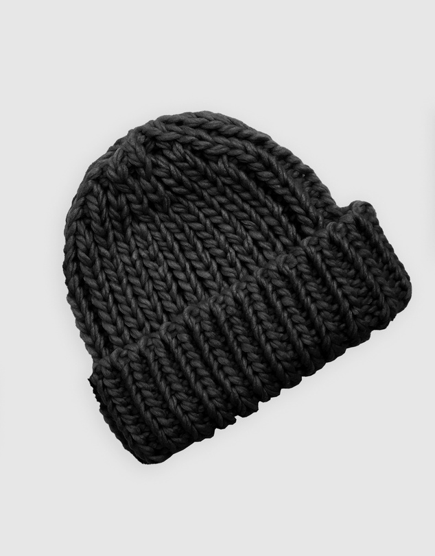Belle & Bloom - Winter's Kiss Beanie - Black