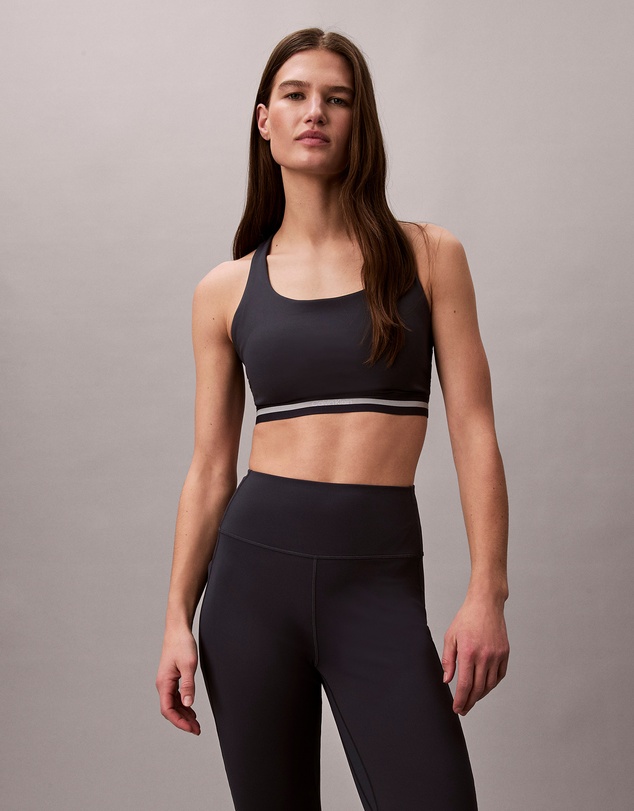 Calvin Klein - Quick-Dry Medium-Impact Sports Bra