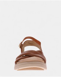 Mia Vita - Blaire Sandal - Tan