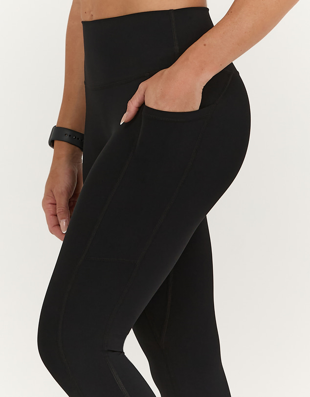 Muscle Republic - Sculpt Bonded Waist Pocket 7/8 Leggings