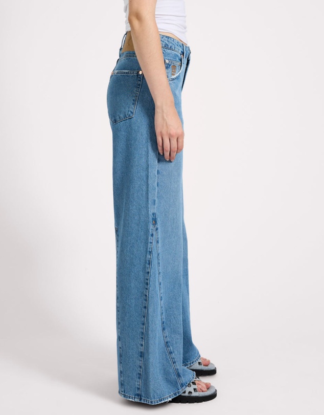 ONE TEASPOON - Cruisers Mid Waist Bootcut Flare Denim Jeans - New Blue