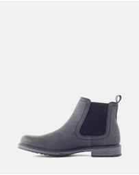 Uncut - Wyatt Boots