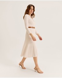 Review - Lina Knit Dress