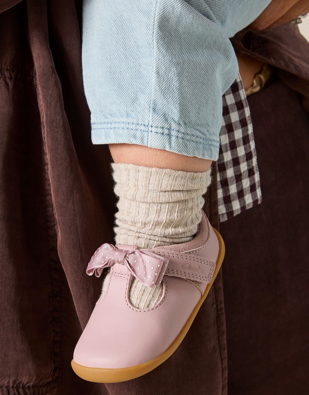 Clarks - Roamer Trim (T) Dusty Pink