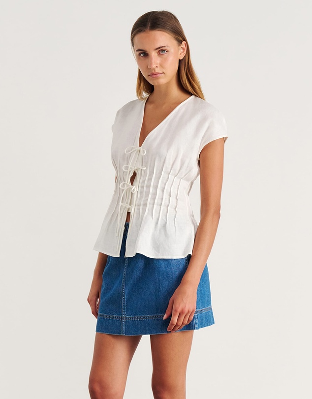 Jag - Delphine Pintuck Linen Blouse