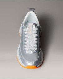 Calvin Klein - Trailblazer Shine Runner Sneakers