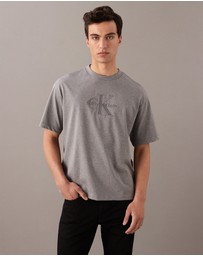 Calvin Klein Jeans - Relaxed Monogram T-Shirt