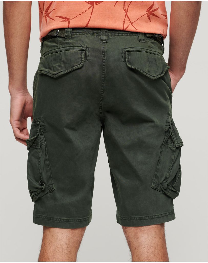 Superdry Core Cargo Short in Blackboard