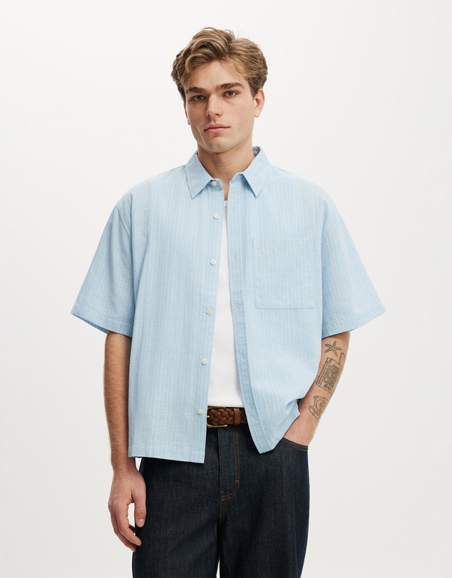 Cotton On - Boxy Fit Short Sleeve Shirt