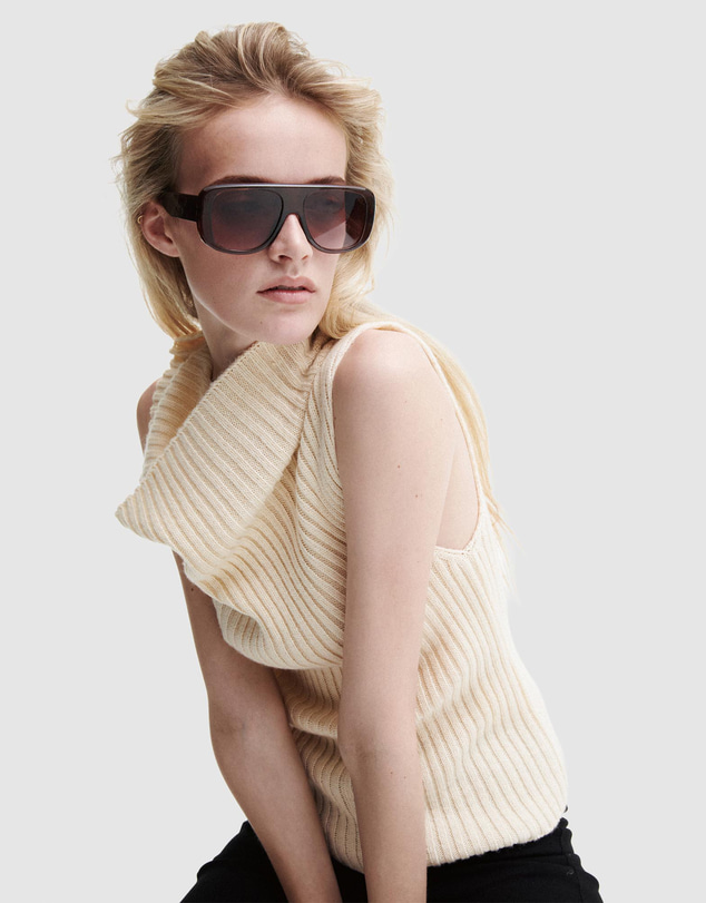 M.N.G - Turtleneck Ribbed Vest