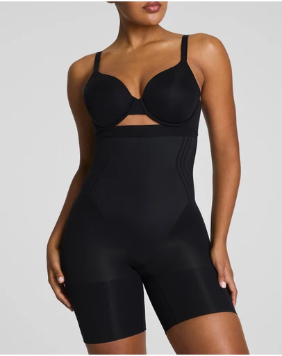 Spanx - SPANXsculpt GoFigure High-Waisted Mid-Thigh Shorts