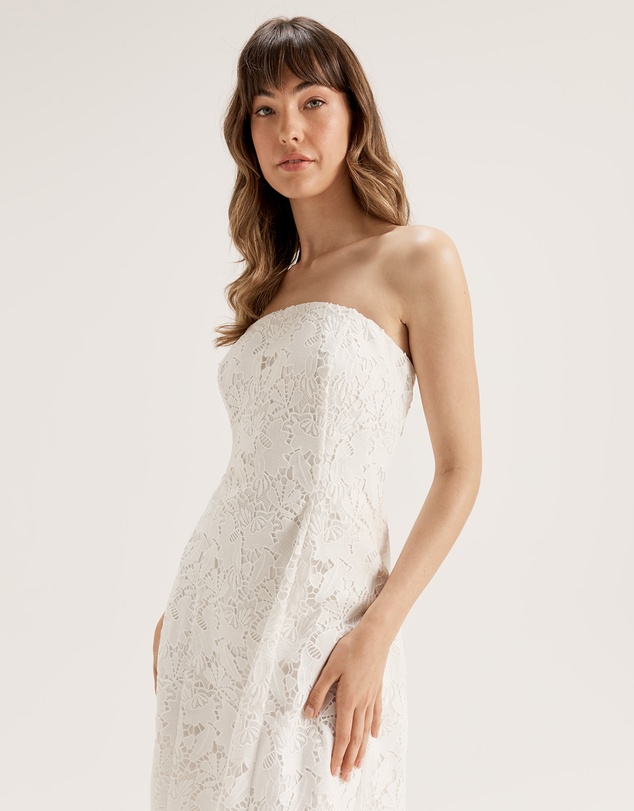Review - Santiago Lace Dress