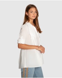 Belle & Bloom - Catch Feelings Pintuck Shirt