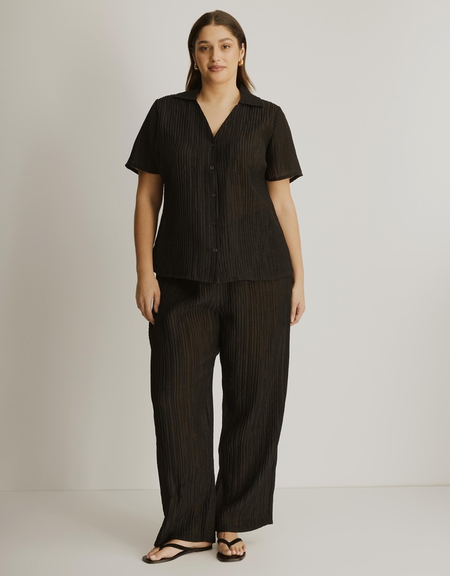 Atmos&Here Curvy - Calista Plisse Shirt