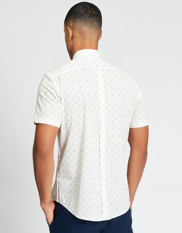 Ben Sherman - Scattered Geo Print Short Sleeve Shirt