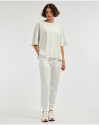 Amelius - Leah Boyfriend Tee