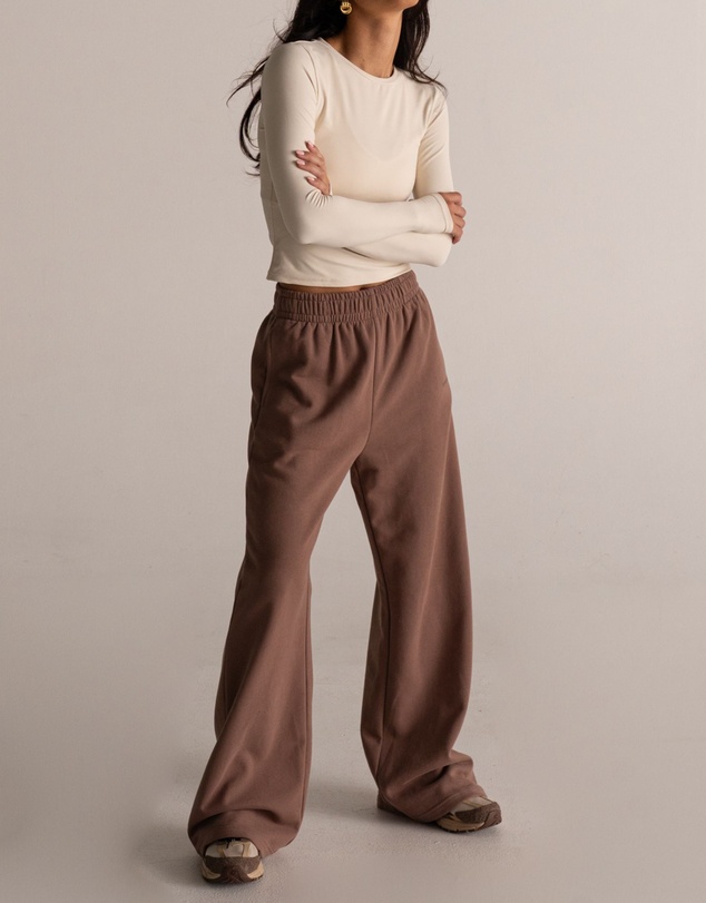 HyperLuxe The Label - Contour L/S Top