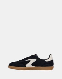 Skechers - Hotshot Varsity Crew - Women's