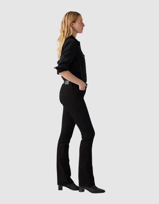 Levi's - 315 Shaping Bootcut Jeans