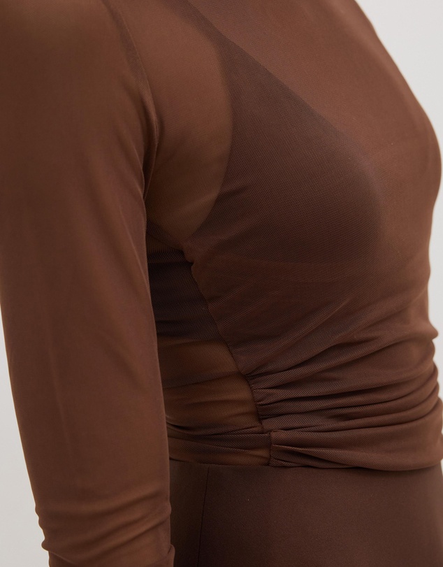 Dazie - Lay Low Check Mesh LS Top