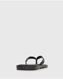Betts - Crush Leather Thong Sandals