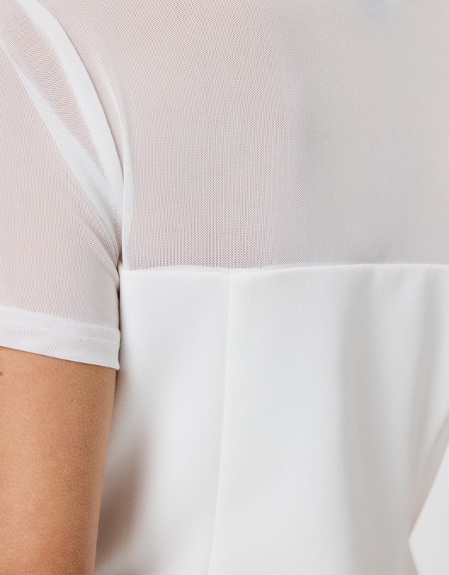 Tussah - Olivia V-Neck Crepe Top