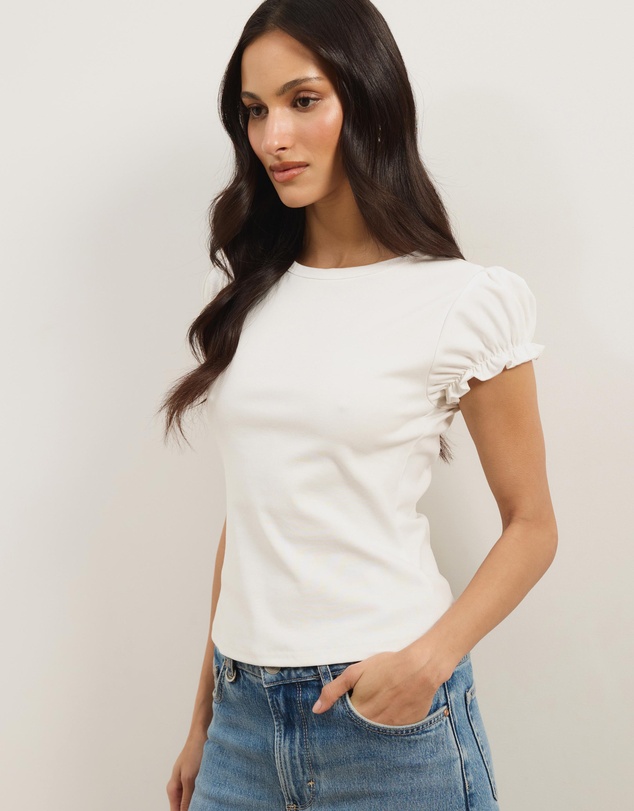 Atmos&Here - Alba Gathered Sleeve Baby Tee