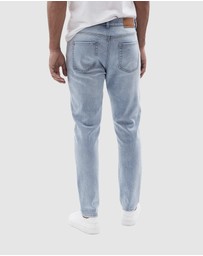 UNISON - Slim Tapered Jean