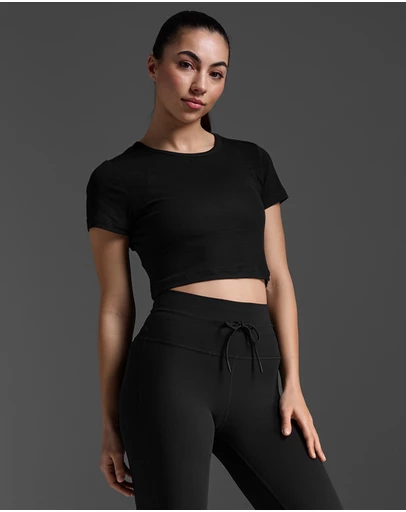 2XU - Fluid Ribbed Crop Tee