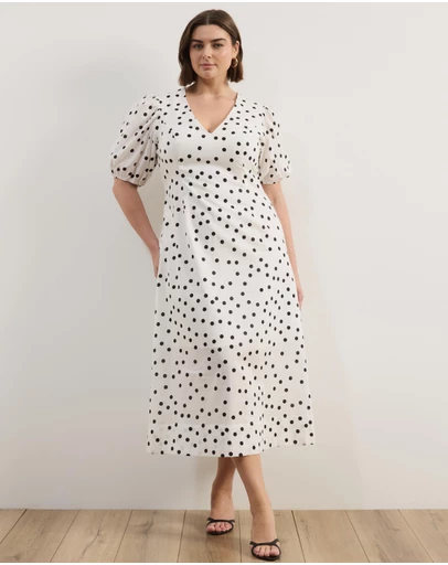 Atmos&Here Curvy - Stephanie Polka Dot Sweetheart Puff Sleeve Linen Blend Midi Dress