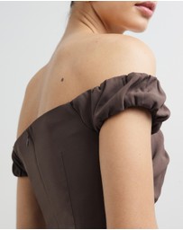 Minima Esenciales - Neyali Midi Dress