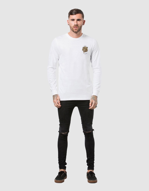 DVNT - Stay Hungry Long Sleeve Tee