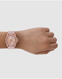 Michael Kors - Everest Pink Analogue Watch