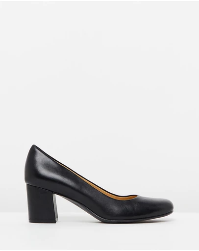 Naturalizer - Whitney Block Heel - Black