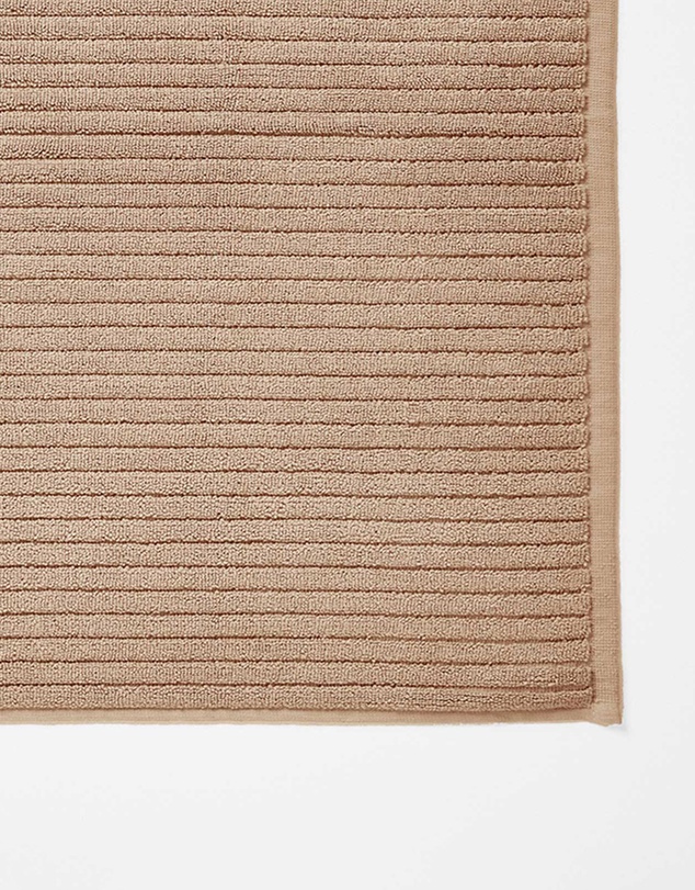 Aura Home - Paros Rib Bath Mat