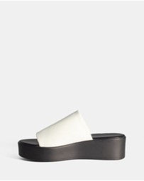 Therapy - Graf Platform Sandals