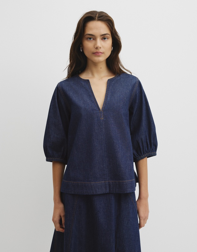 Country Road - Short Sleeve Denim Blouse