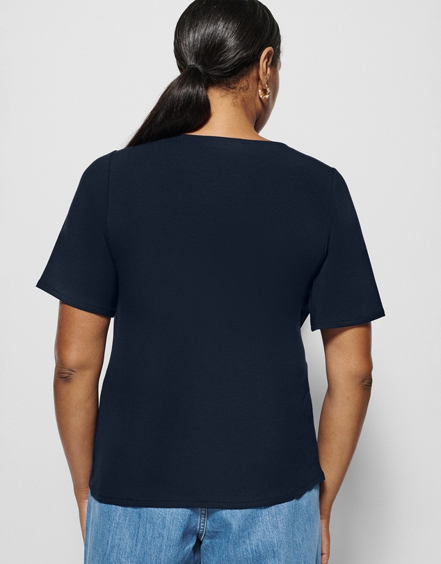 Commonry - Mila Tee